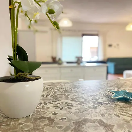 Appartement Pgs Immobiliare Srls Guardioli Bouganville A Schiera Con Terrazza Attrezzata E Posto Auto Privato *