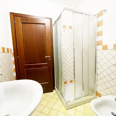 Appartement Pgs Immobiliare Srls Guardioli Bouganville A Schiera Con Terrazza Attrezzata E Posto Auto Privato *