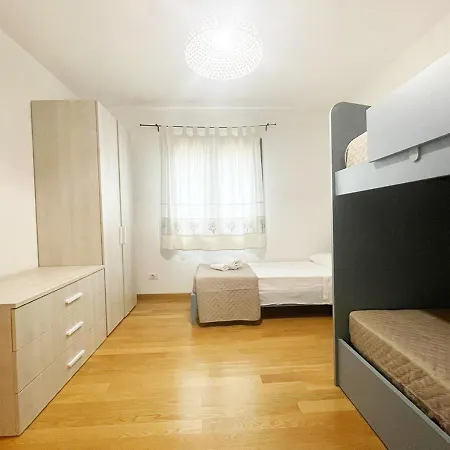 Pgs Immobiliare Srls Guardioli Bouganville A Schiera Con Terrazza Attrezzata E Posto Auto Privato Appartement *